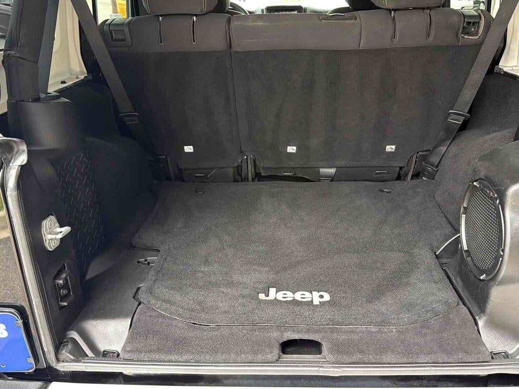 2013 Jeep Wrangler Unlimited Sahara