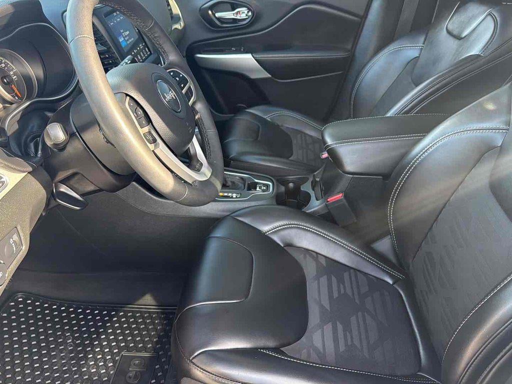 2022 Jeep Cherokee X 4x4