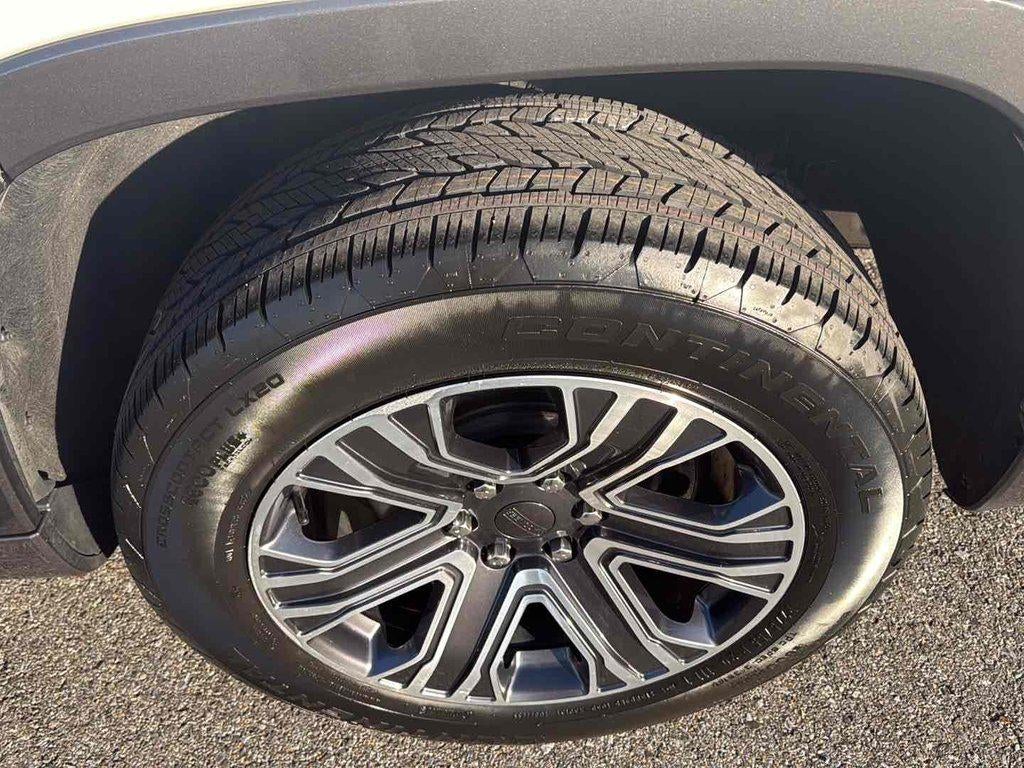 2022 Jeep Wagoneer Series III 4x4