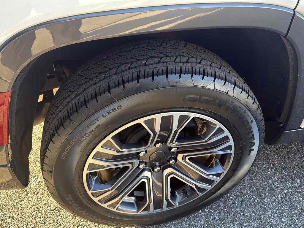 2022 Jeep Wagoneer Series III 4x4