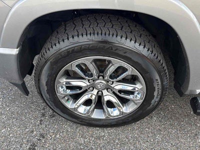 2022 RAM 1500 Laramie Crew Cab 4x4 57' Box