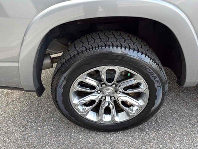2022 RAM 1500 Laramie Crew Cab 4x4 57' Box
