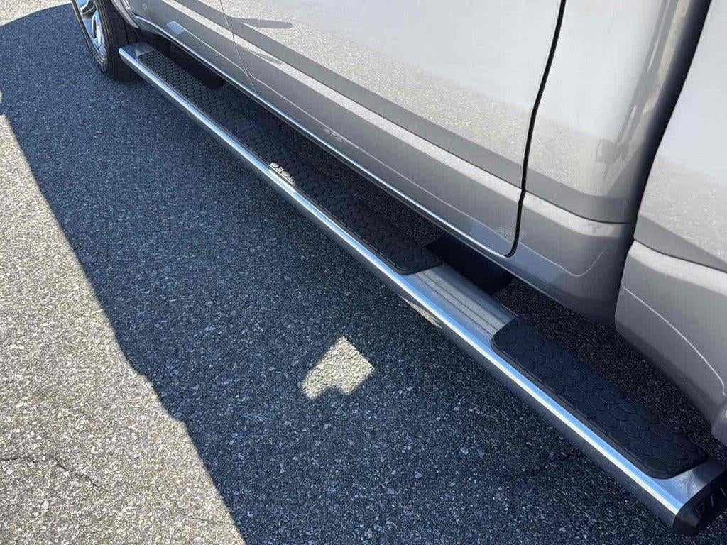 2022 RAM 1500 Laramie Crew Cab 4x4 57' Box