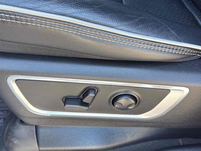 2022 RAM 1500 Laramie Crew Cab 4x4 57' Box