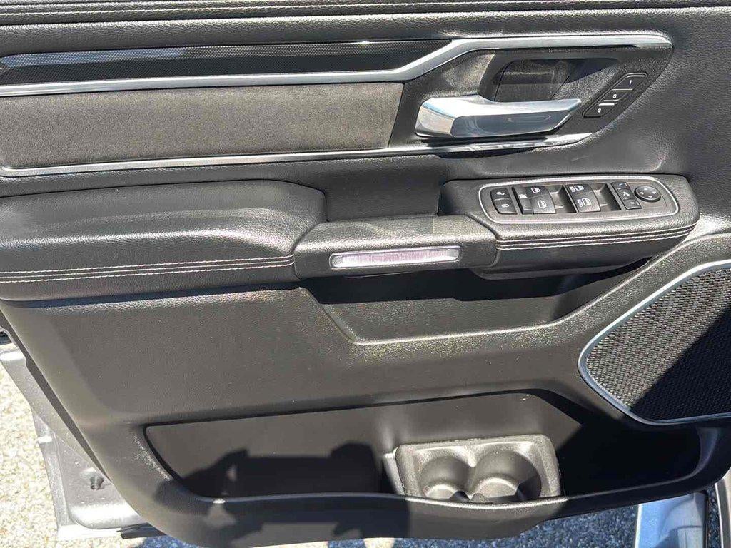 2022 RAM 1500 Laramie Crew Cab 4x4 57' Box