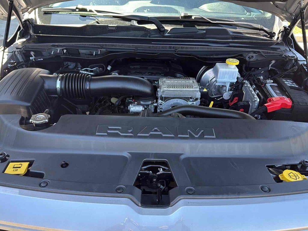 2022 RAM 1500 Laramie Crew Cab 4x4 57' Box