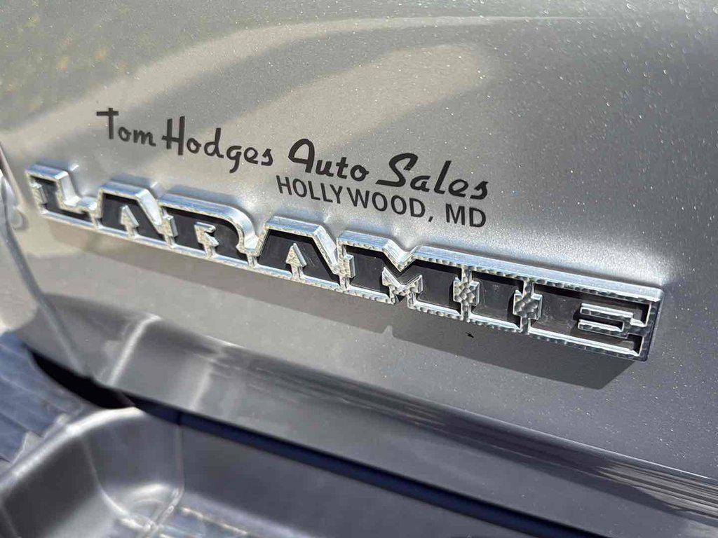 2022 RAM 1500 Laramie Crew Cab 4x4 57' Box