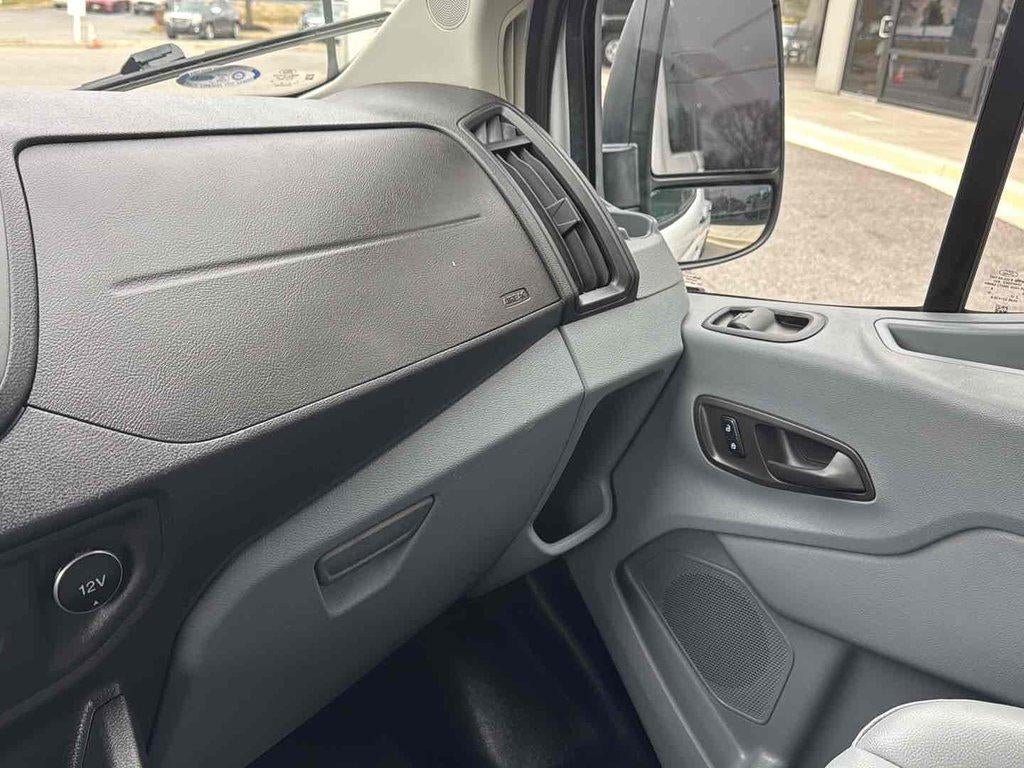 2015 Ford Transit-150 BASE