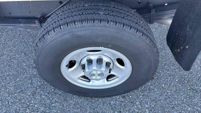 2023 Chevrolet Express Cutaway Work Van