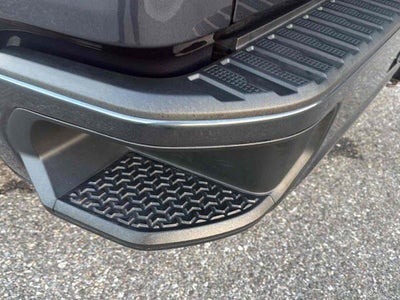 2021 Chevrolet Silverado 1500 4WD Crew Cab Short Bed Custom