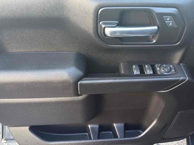 2021 Chevrolet Silverado 1500 4WD Crew Cab Short Bed Custom