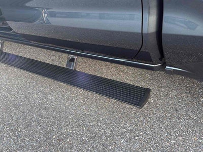 2021 Chevrolet Silverado 1500 4WD Crew Cab Short Bed Custom