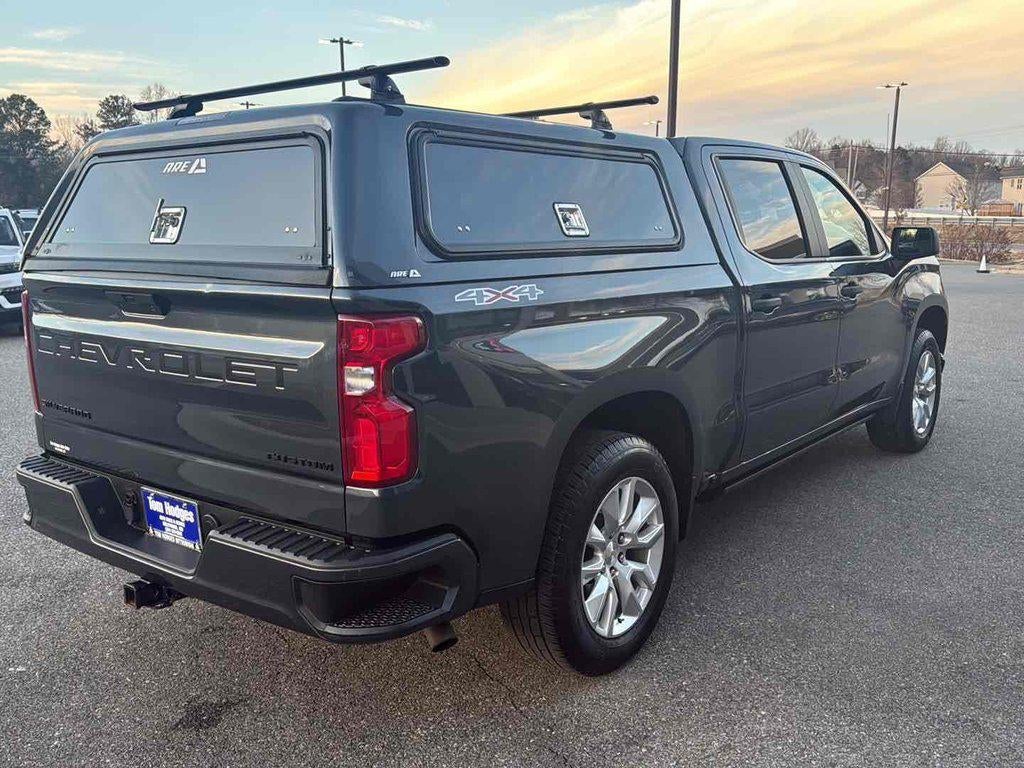 2021 Chevrolet Silverado 1500 4WD Crew Cab Short Bed Custom