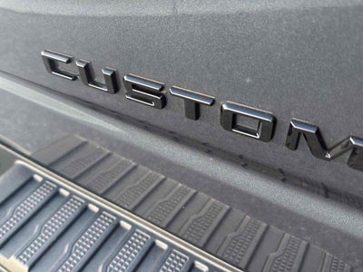 2021 Chevrolet Silverado 1500 4WD Crew Cab Short Bed Custom