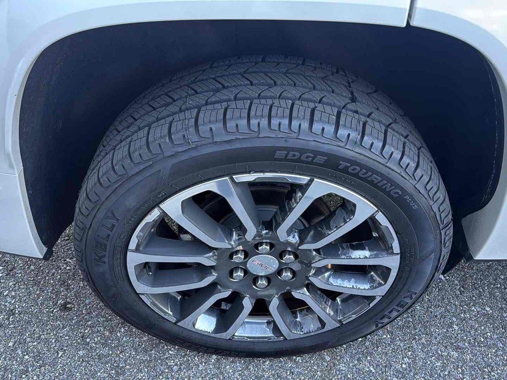 2020 GMC Acadia AWD Denali