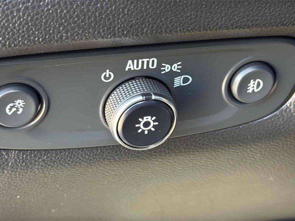 2020 Chevrolet Traverse FWD Premier