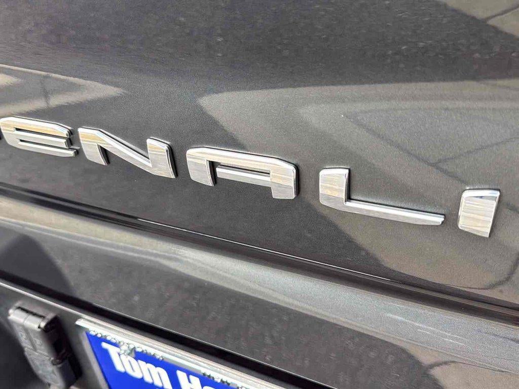 2020 GMC Sierra 2500HD 4WD Crew Cab Standard Bed Denali