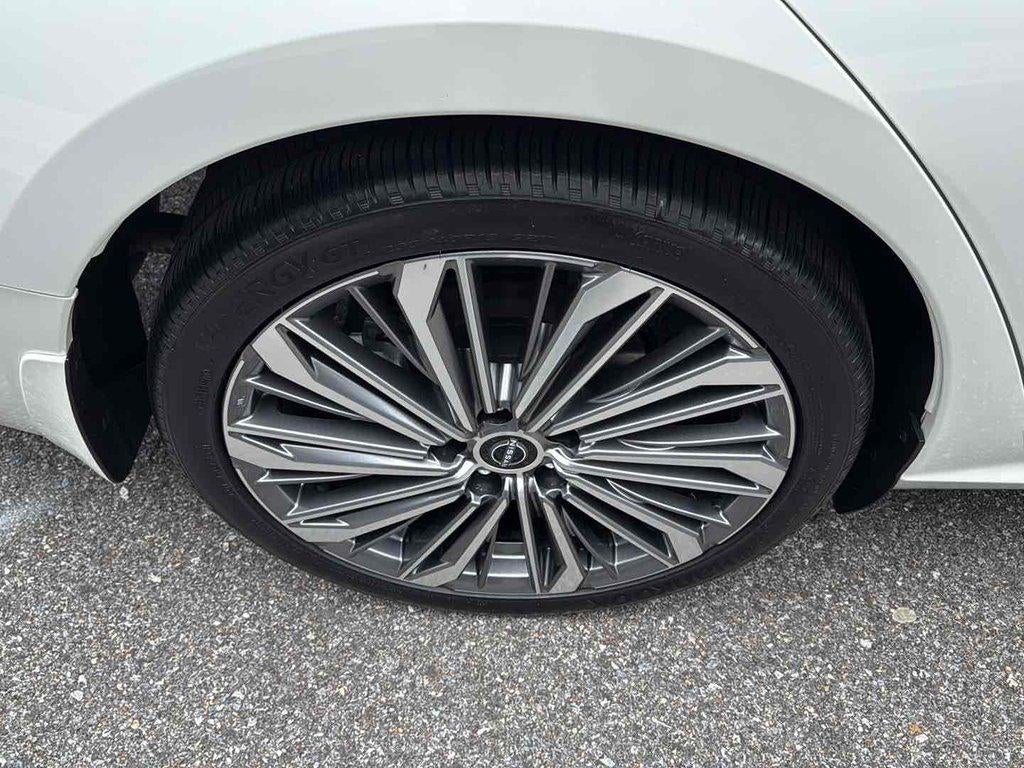 2024 Nissan Altima SL FWD