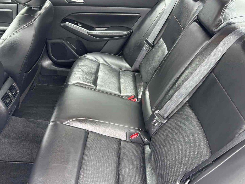 2024 Nissan Altima SL FWD