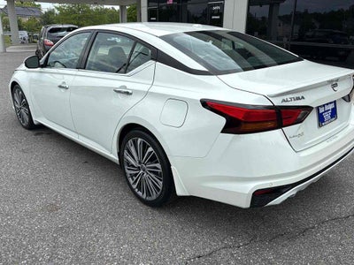 2024 Nissan Altima SL FWD