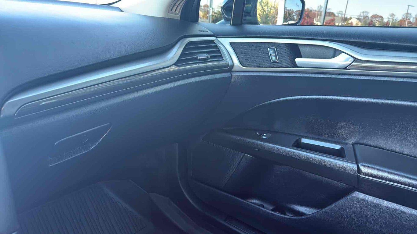 2020 Ford Fusion Hybrid SEL