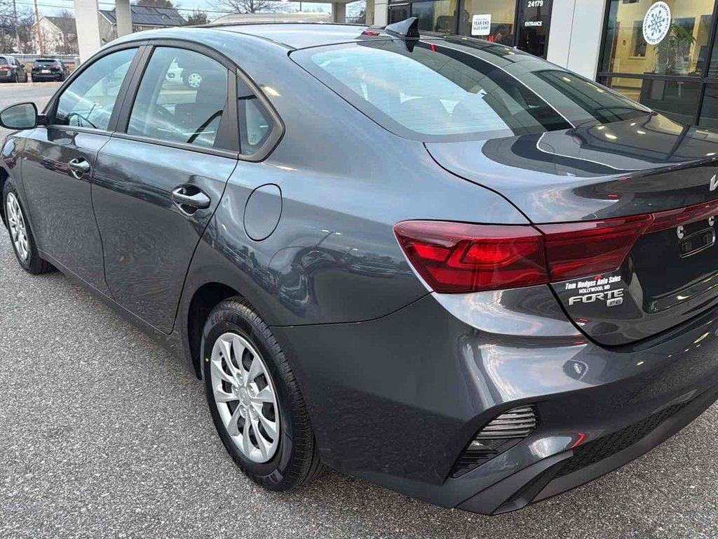 2024 Kia Forte LX