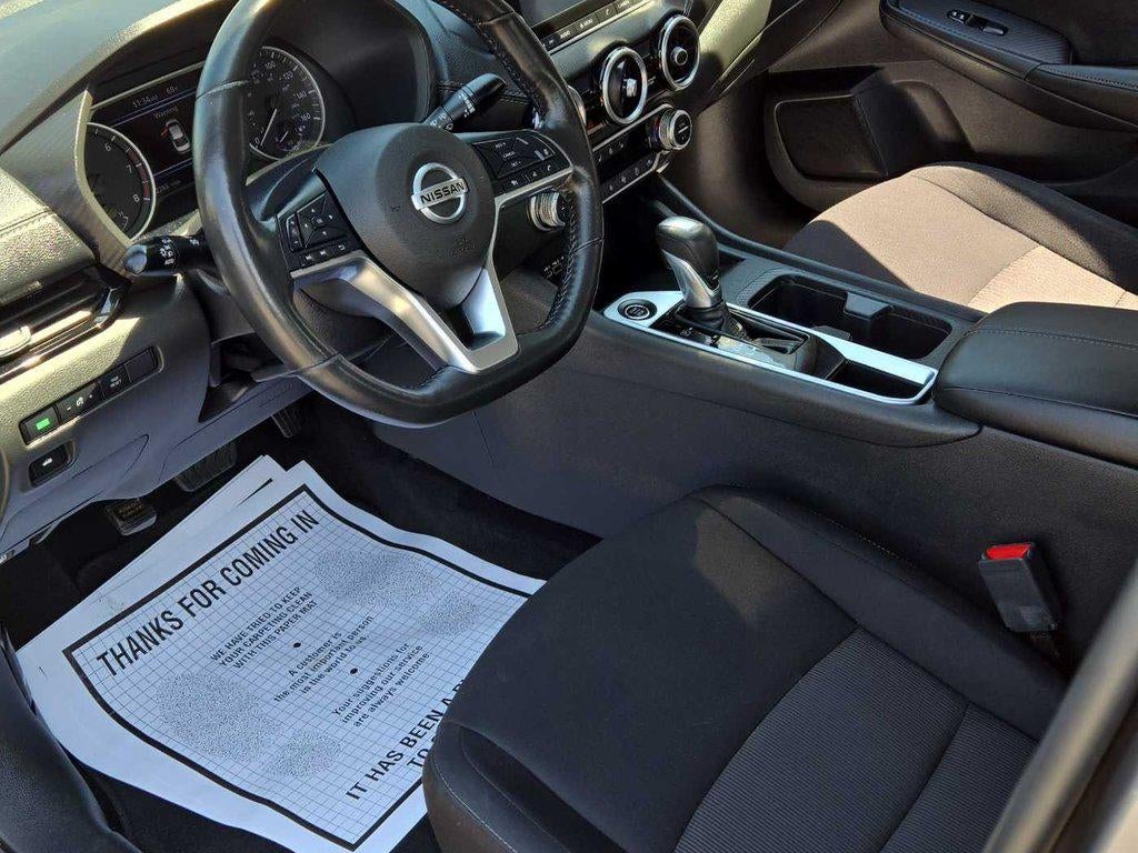 2023 Nissan Sentra SV Xtronic CVT