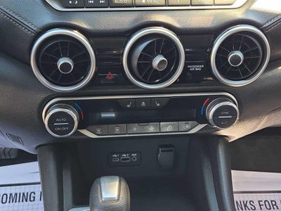 2023 Nissan Sentra SV Xtronic CVT