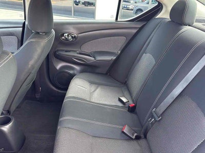 2016 Nissan Versa 1.6 SV