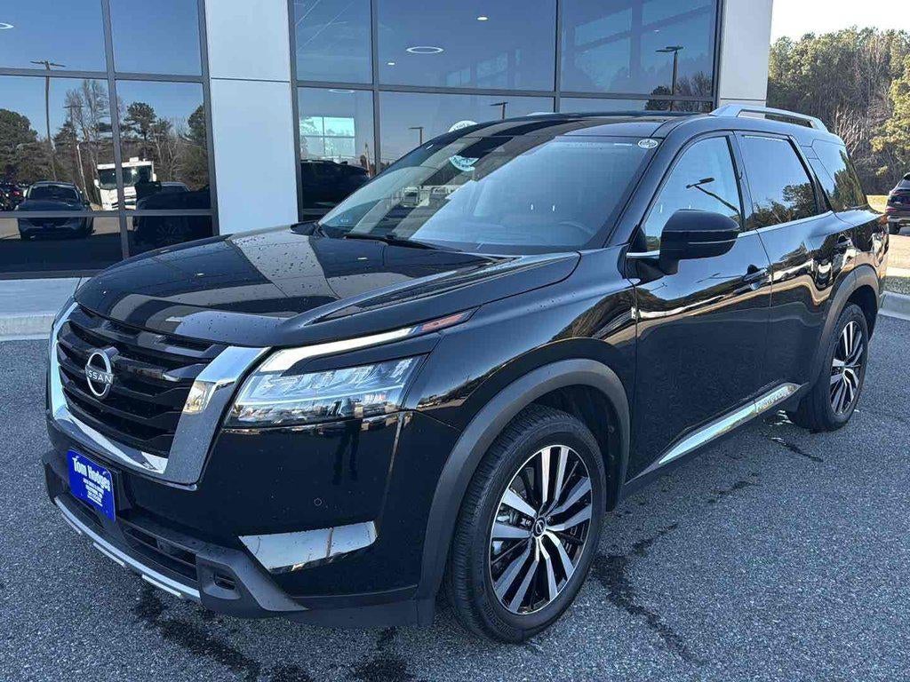 2023 Nissan Pathfinder Platinum 4WD