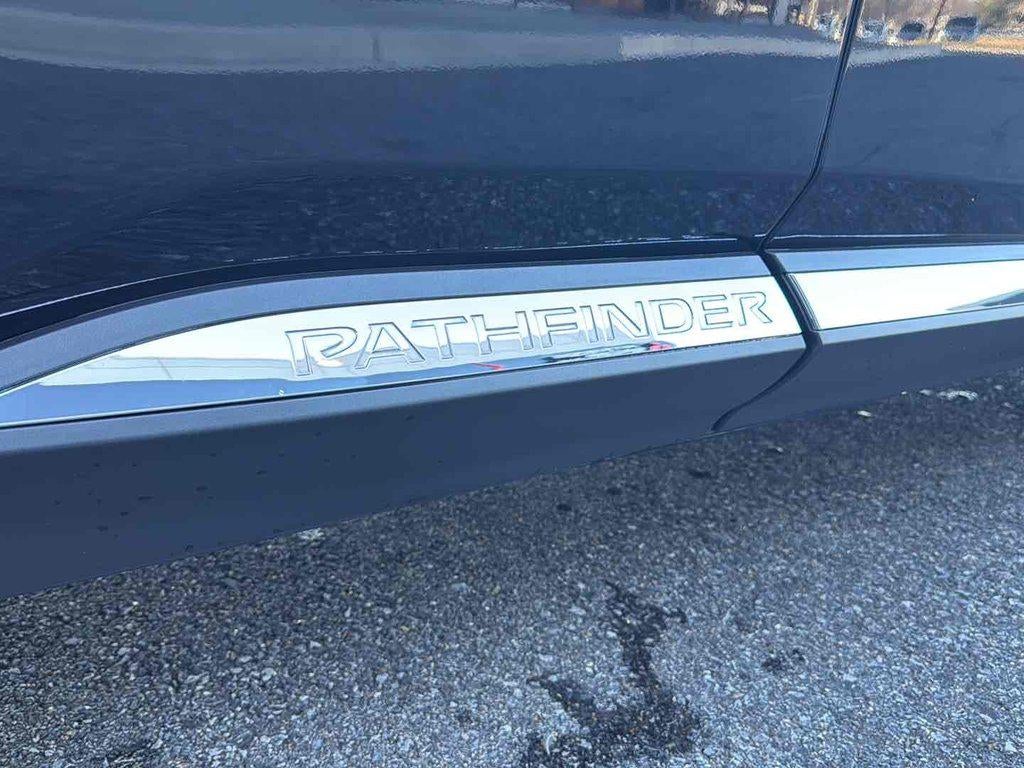 2023 Nissan Pathfinder Platinum 4WD