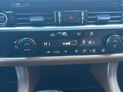 2023 Nissan Pathfinder Platinum 4WD