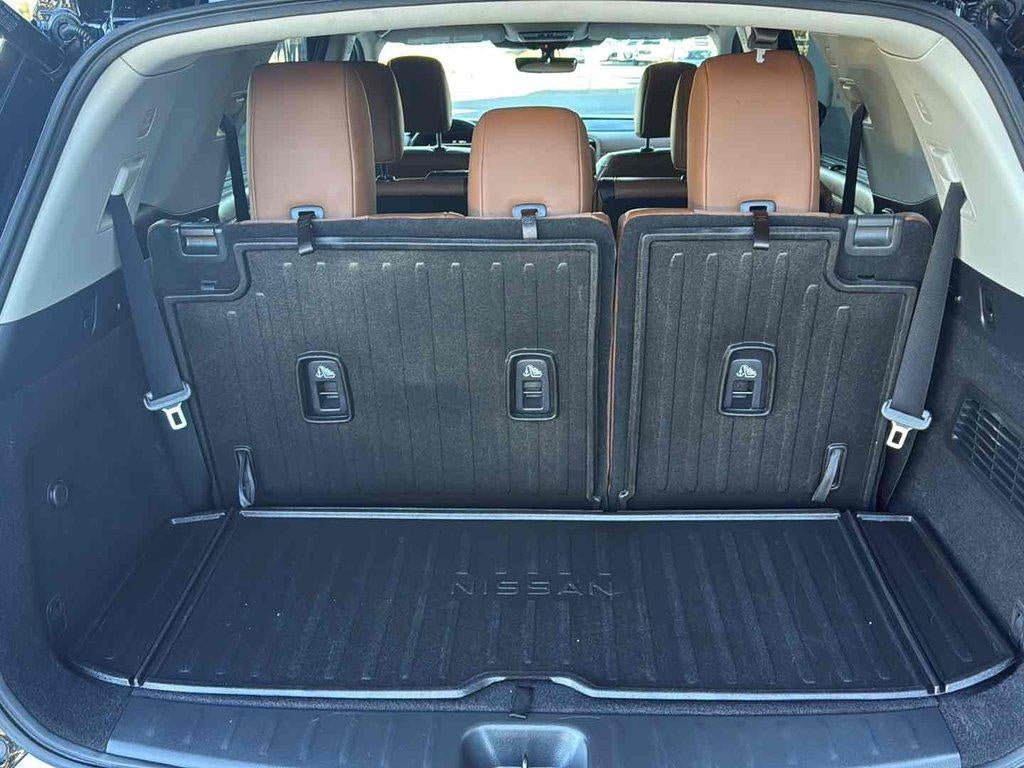 2023 Nissan Pathfinder Platinum 4WD