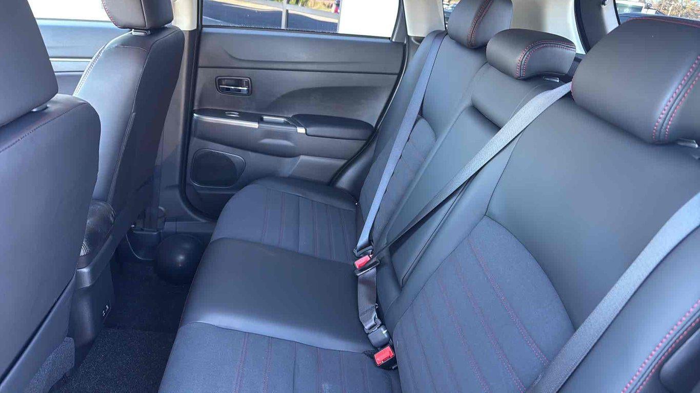 2025 Mitsubishi Outlander Sport 2.0 SE AWC