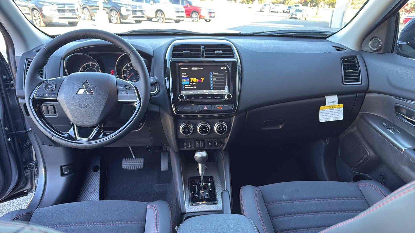 2025 Mitsubishi Outlander Sport 2.0 SE AWC