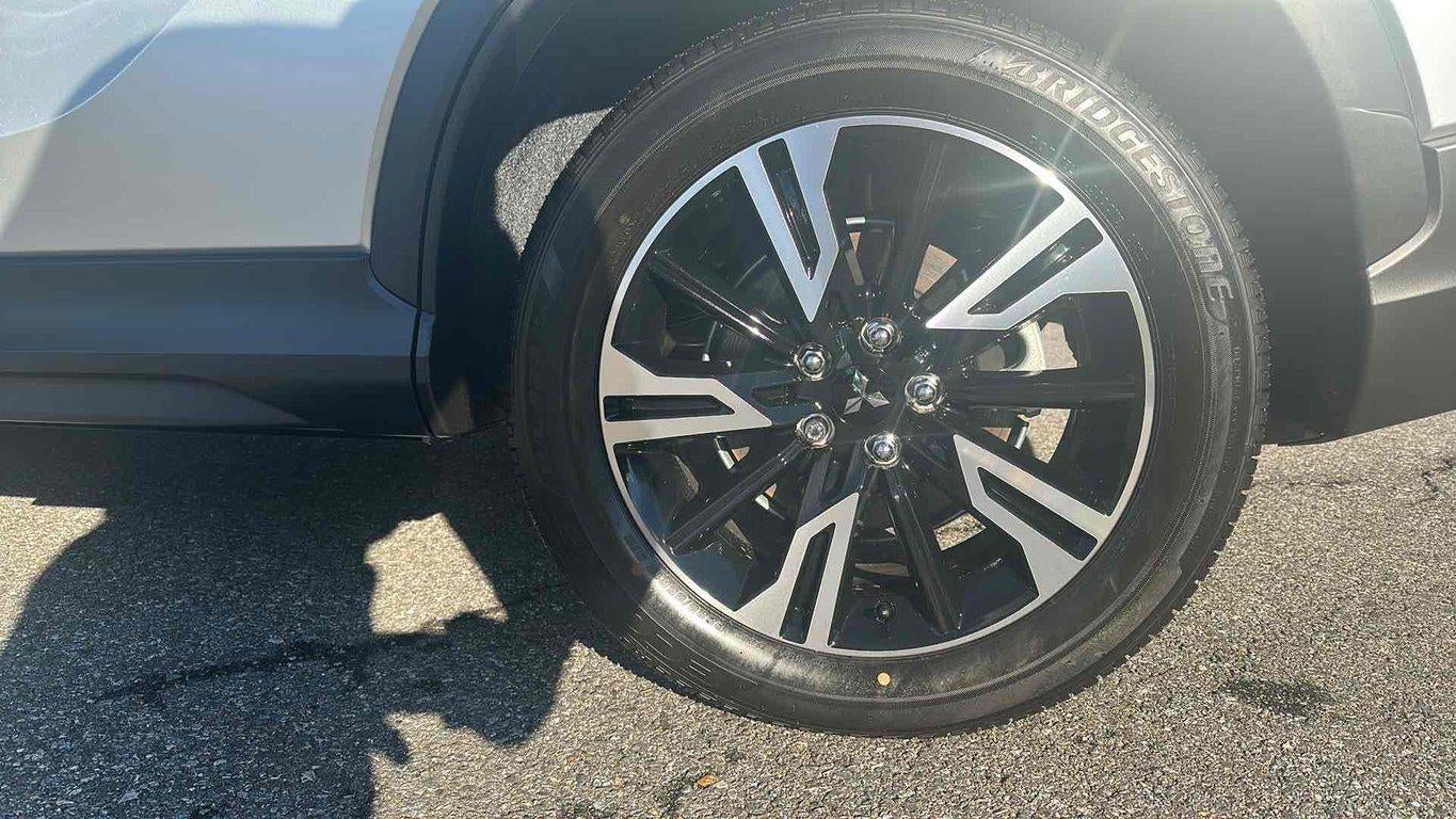 2026 Mitsubishi Eclipse Cross SE