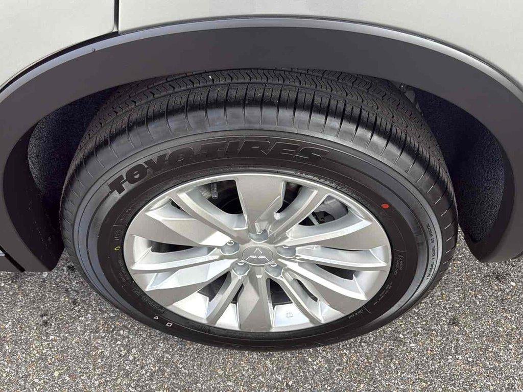 2026 Mitsubishi Outlander ES 2.5 S-AWC