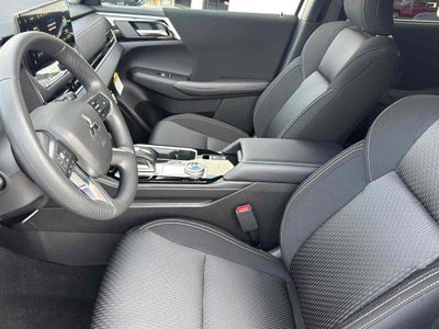 2026 Mitsubishi Outlander ES 2.5 S-AWC