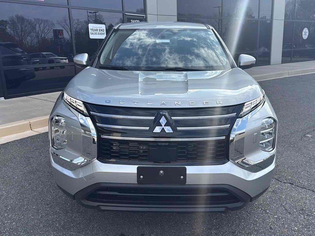 2026 Mitsubishi Outlander ES 2.5 S-AWC