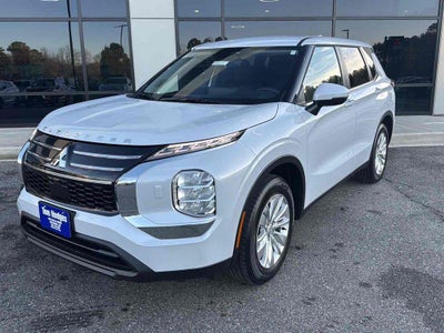 2026 Mitsubishi Outlander ES 2.5 S-AWC