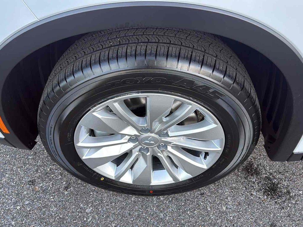 2026 Mitsubishi Outlander ES 2.5 S-AWC