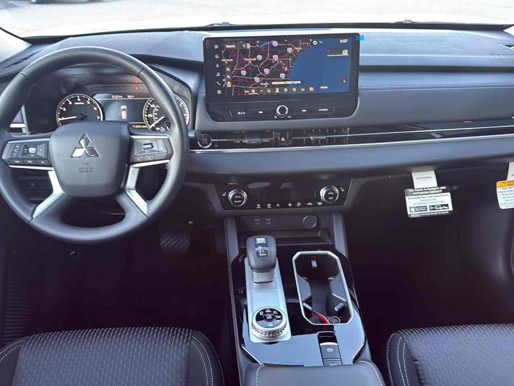 2026 Mitsubishi Outlander ES 2.5 S-AWC
