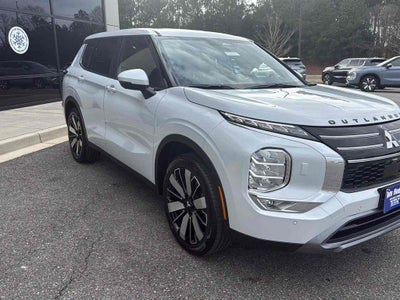 2026 Mitsubishi Outlander SE 2.5 S-AWC