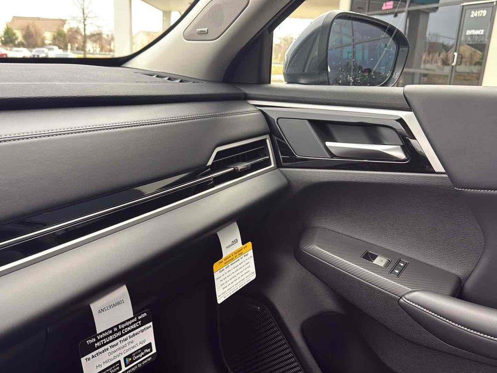 2026 Mitsubishi Outlander SE 2.5 S-AWC