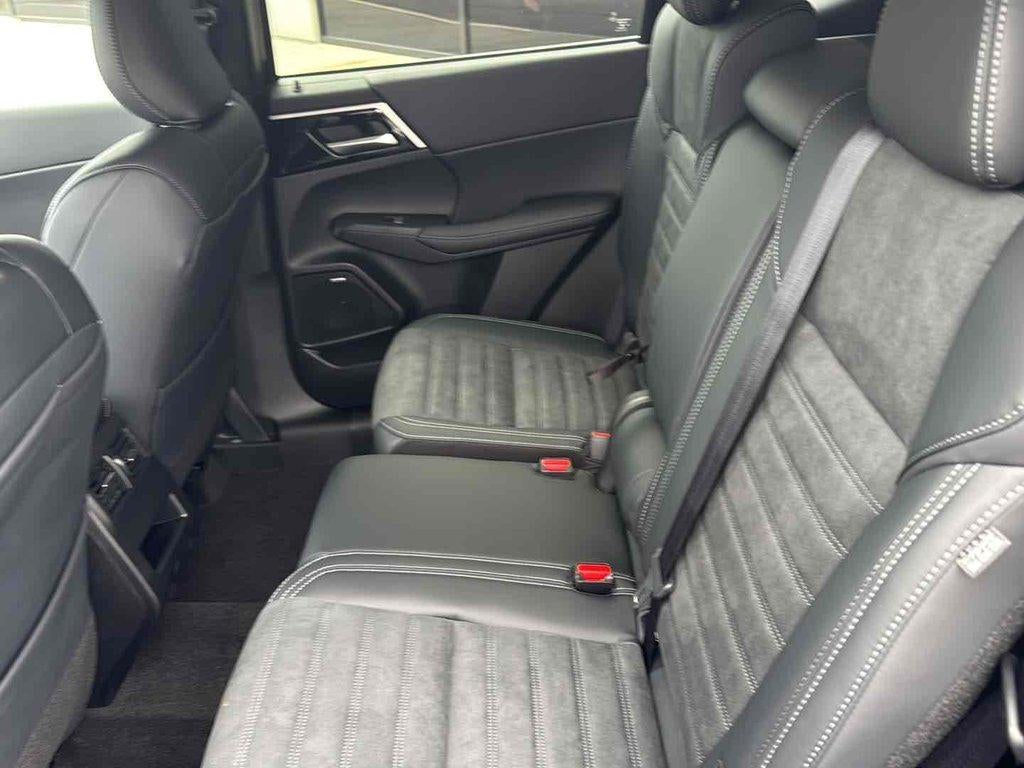 2026 Mitsubishi Outlander SE 2.5 S-AWC