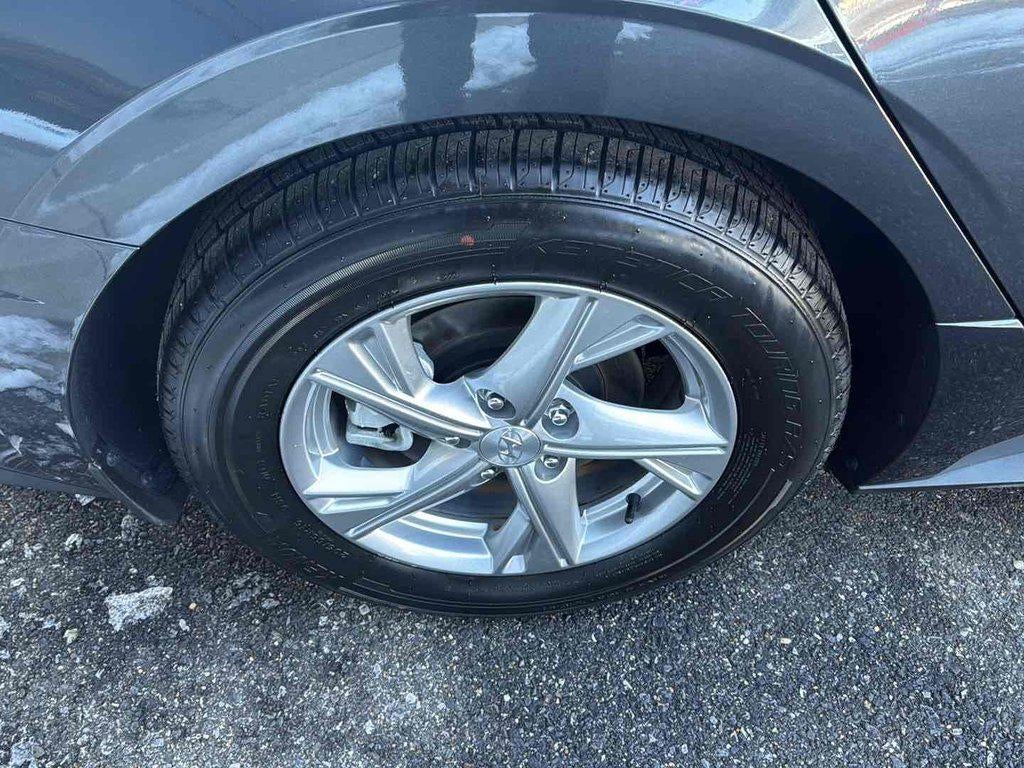 2023 Hyundai Sonata SE