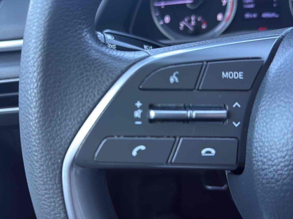 2023 Hyundai Sonata SE