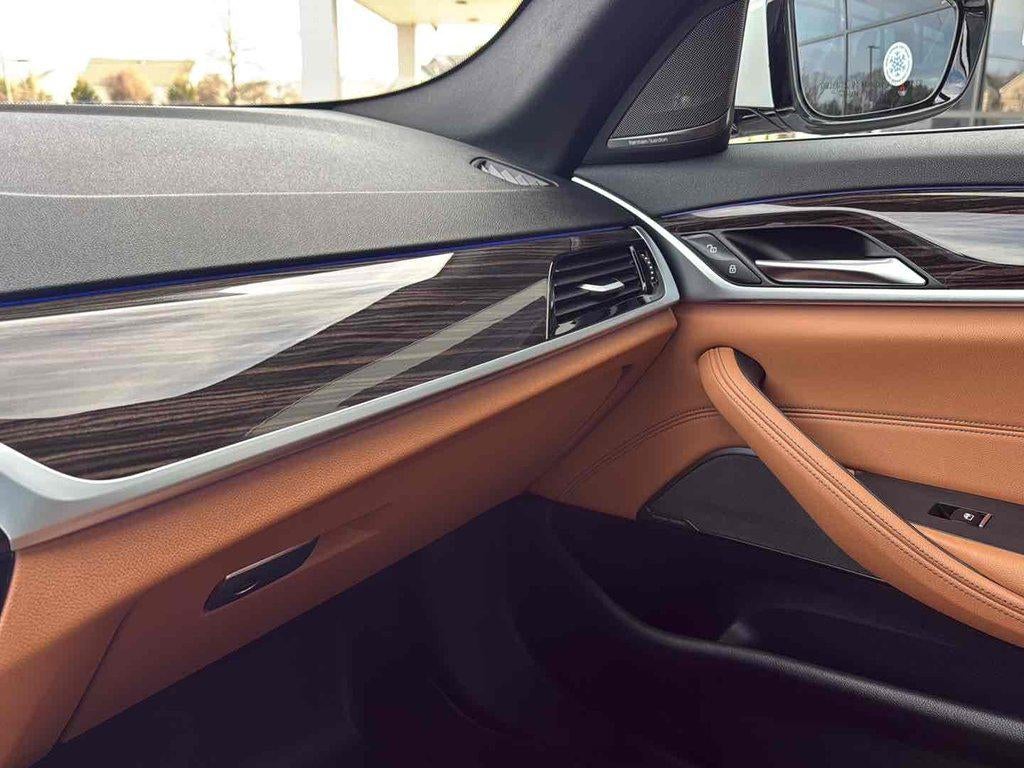 2023 BMW 530 i xDrive