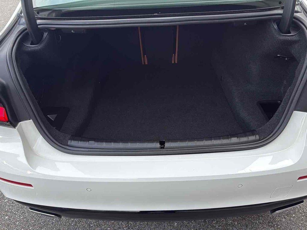 2023 BMW 530 i xDrive