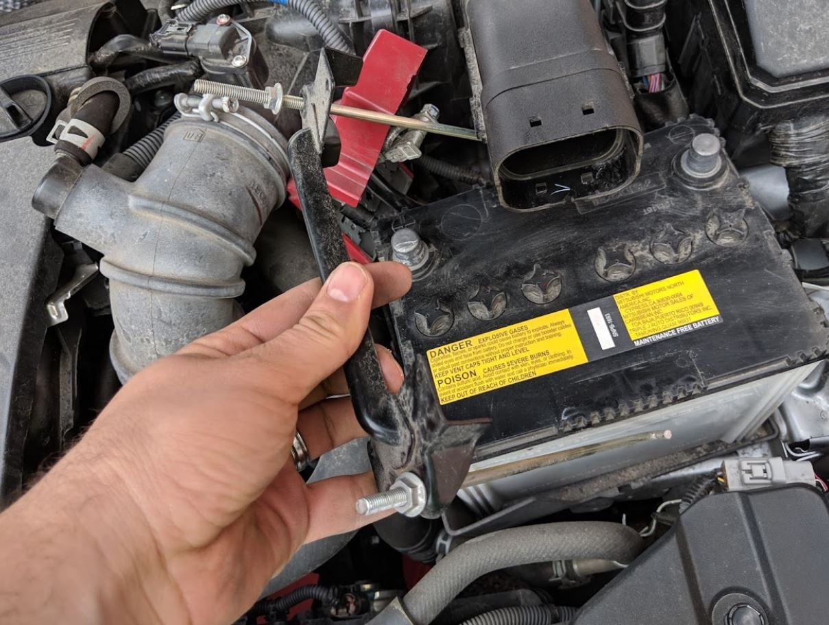 New Car Battery in Hollywood, MD